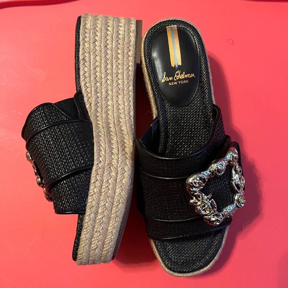 Black Heel Sandals - Picture 3 of 4